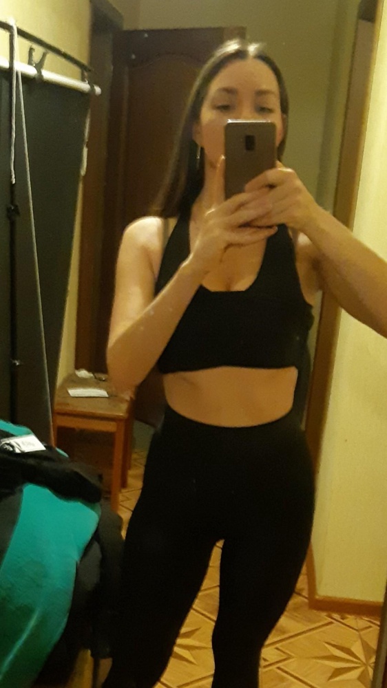 Мне понравились) ❤👍Удобные,живот и талию не перетягивают на мне.Боаоа S,уже расстроилась что маленькие ,нг нет👌все супер! Мои параметры 167/60кг.Тянутся хорошо, за такую цену прекрасные,к покупке непременно рекомендую!🤗Плюс очень порадовали резиночки в подарок!Классно что высокие 👍🤤