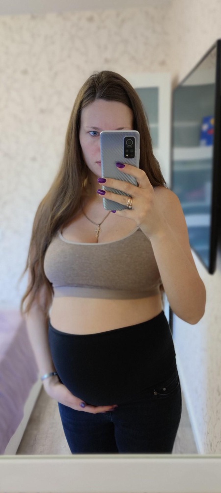 Мне очень понравился этот бюстгальтер для кормления, очень мягкий и удобный. Грудь держит хорошо.