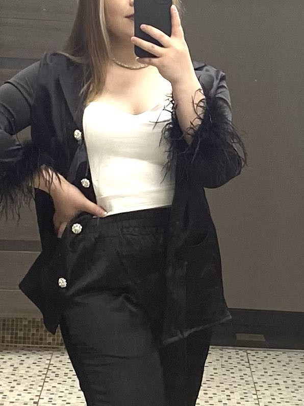 Такая мягкая но катышки появились быстро