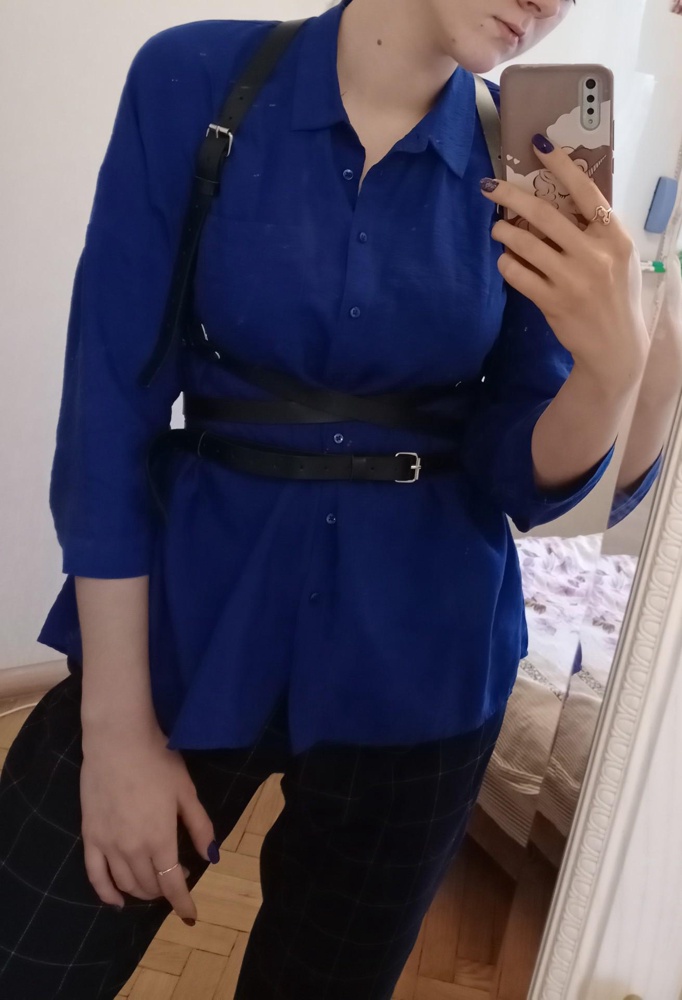 Хорошая вещь,  только вот белую кофту окрасила знатно