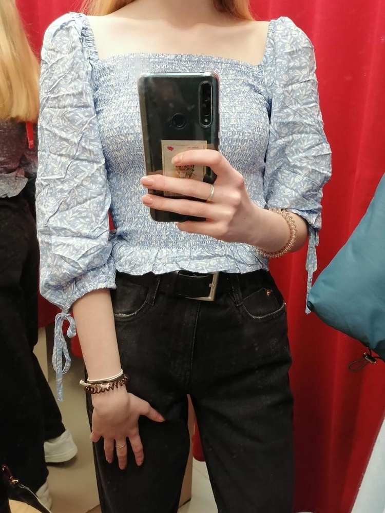 Лёгкая,воздушная блузка. Супер !